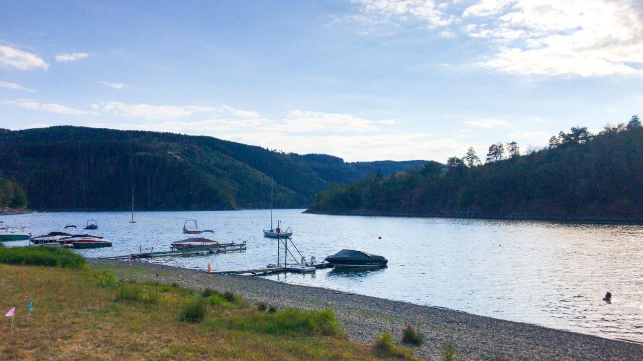 Schlossberg Apartments & Garten In Der Natur & Unweit Vom "Thueringer Meer" Unterwellenborn Esterno foto